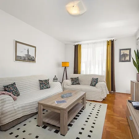 Apartman Sunny Pula