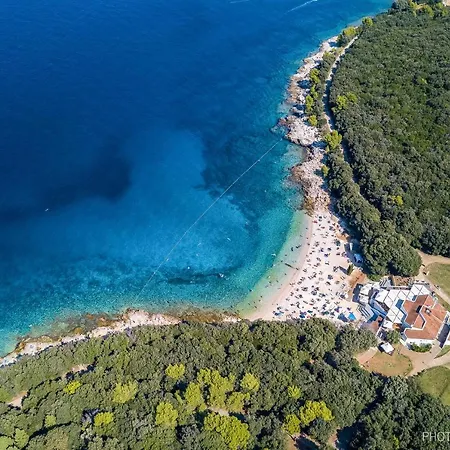 Sunny Póla