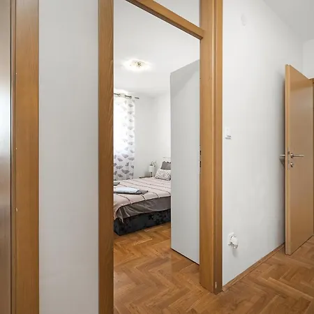 Sunny Apartman Pula